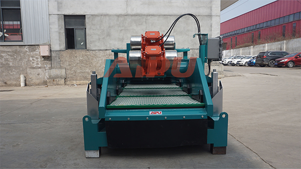 Shale shaker produced by Aipu Solid Control